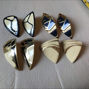 Eight pairs of vintage enamel post airings